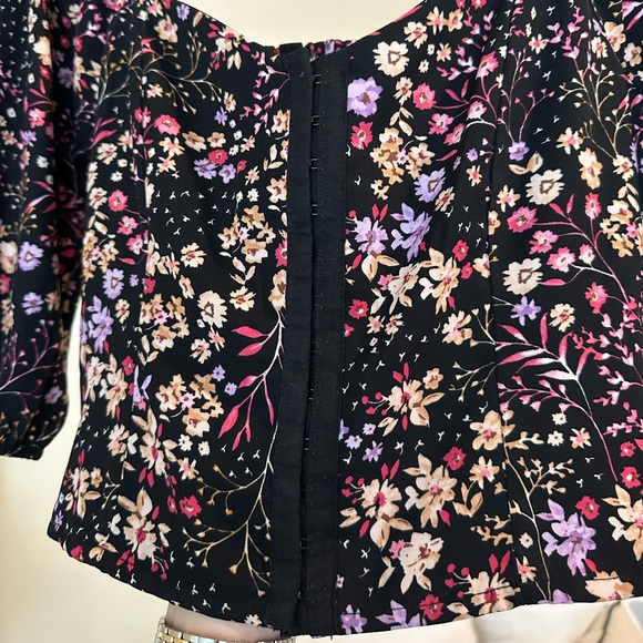 Bustier snap top - Picture 2 of 3